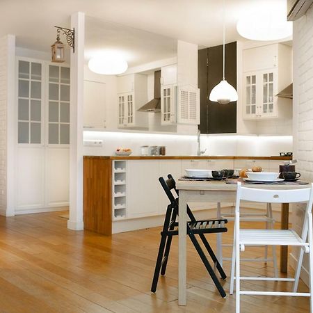 Warsaw Concierge Family Apartment Екстер'єр фото