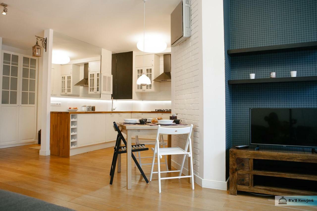 Warsaw Concierge Family Apartment Екстер'єр фото
