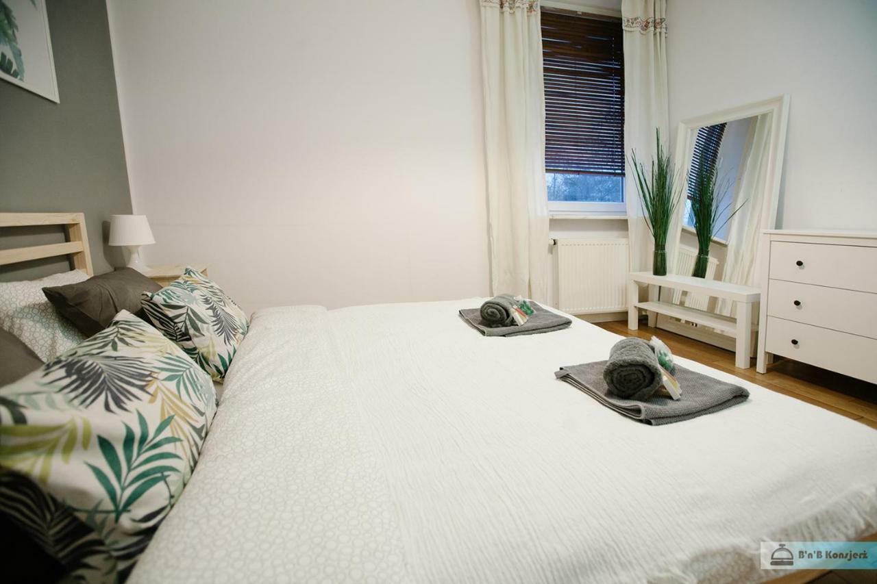 Warsaw Concierge Family Apartment Екстер'єр фото