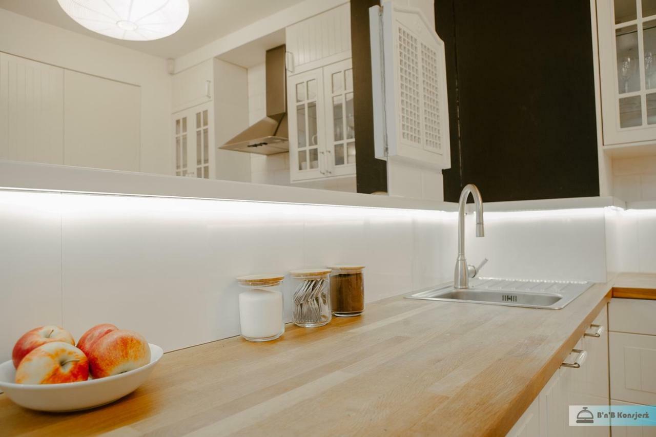 Warsaw Concierge Family Apartment Екстер'єр фото